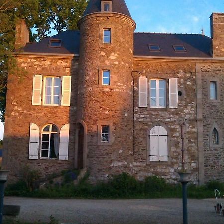 Le Manoir De La Bigotiere Bed & Breakfast Pleslin-Trigavou Exterior photo