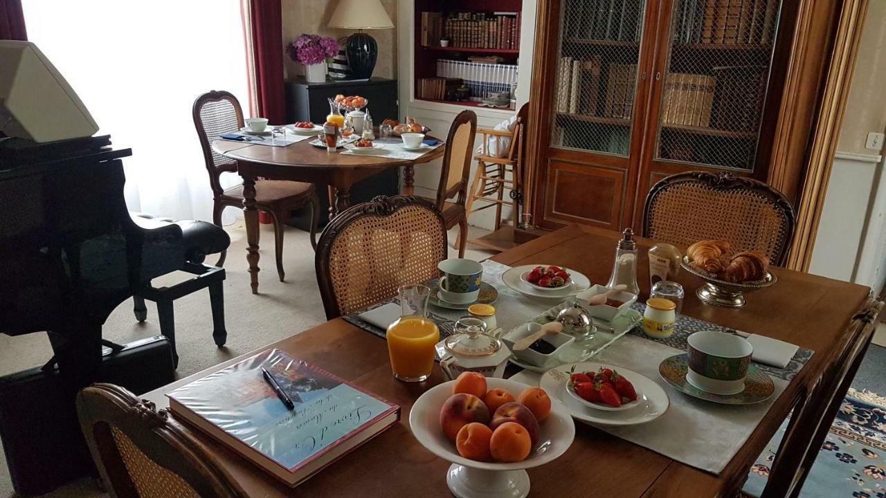 Le Manoir De La Bigotiere Bed & Breakfast Pleslin-Trigavou Exterior photo