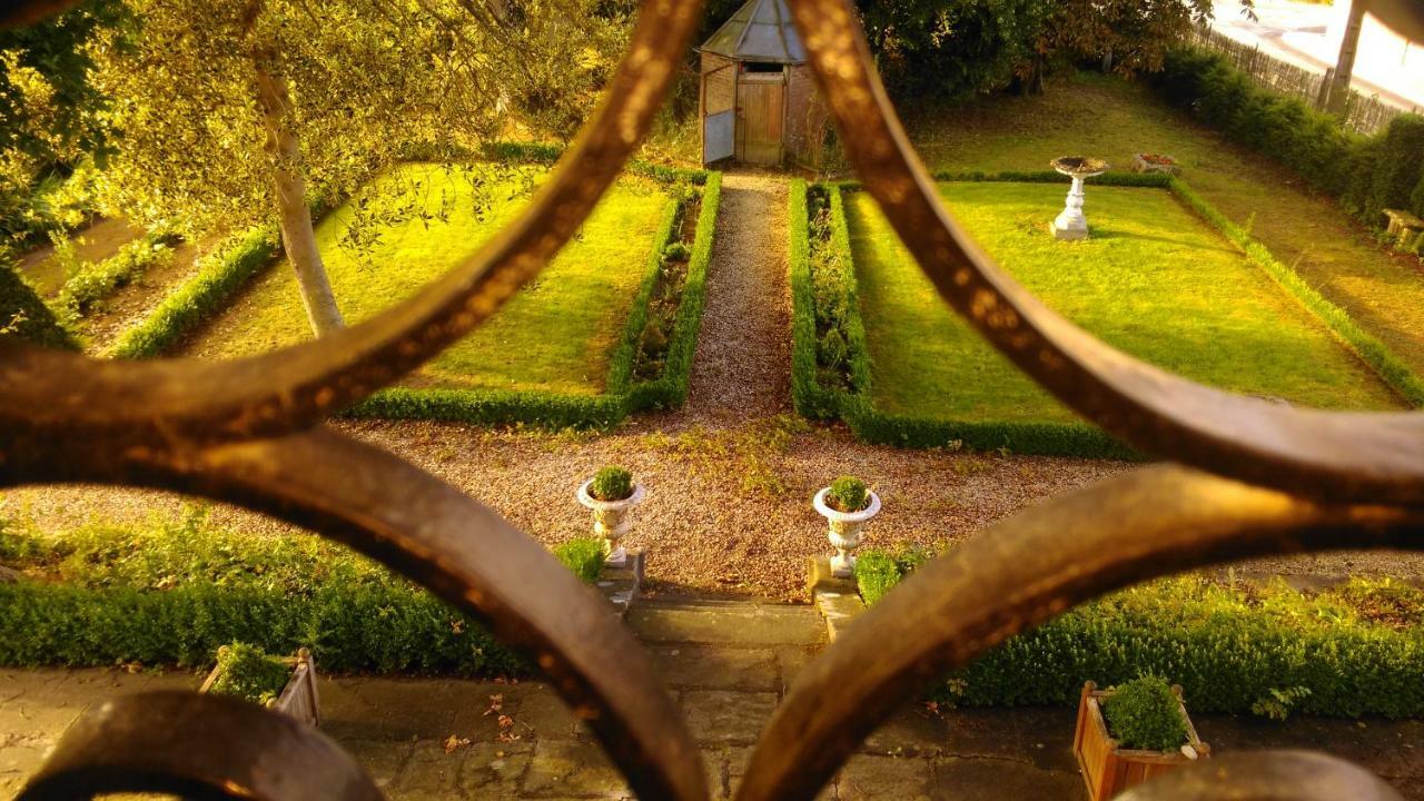 Le Manoir De La Bigotiere Bed & Breakfast Pleslin-Trigavou Exterior photo