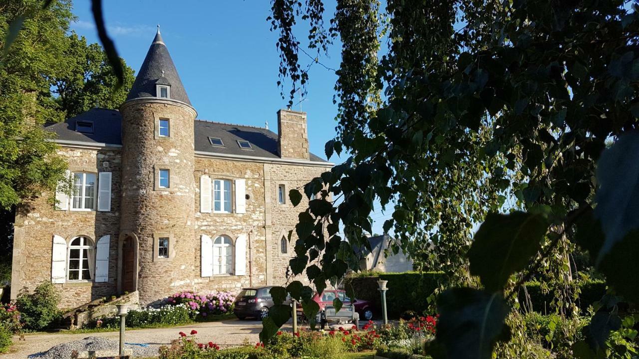 Le Manoir De La Bigotiere Bed & Breakfast Pleslin-Trigavou Exterior photo